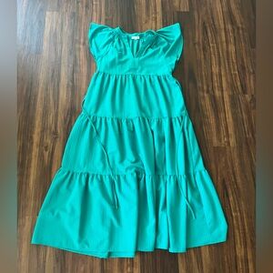 EUC Green Calvin Klein Maxi Dress Size 6